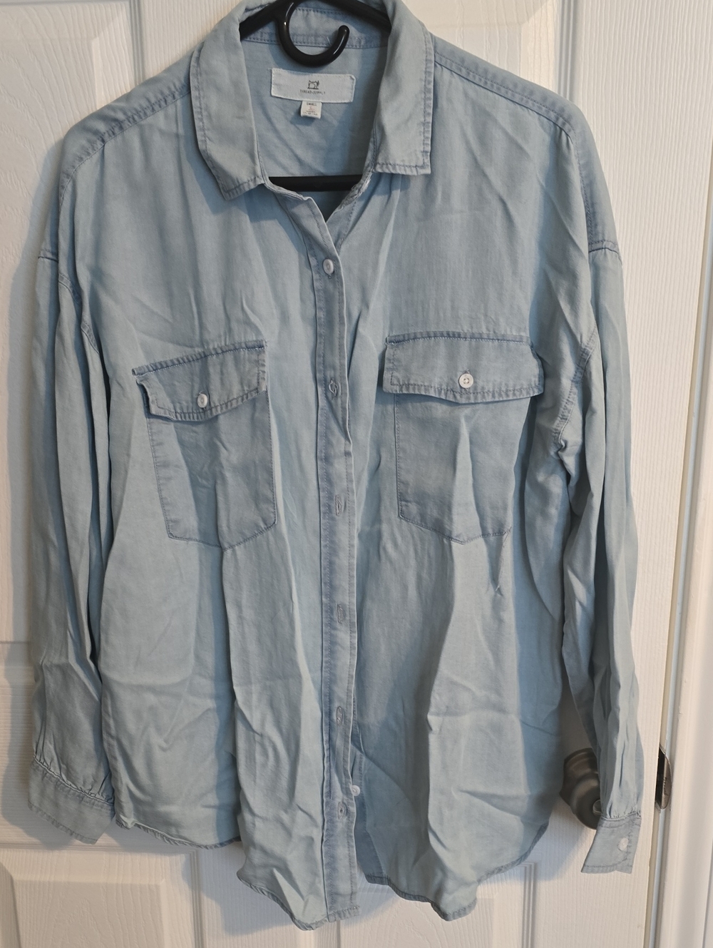 Thread & Supply Light Blue Casual Button-Down Shirt